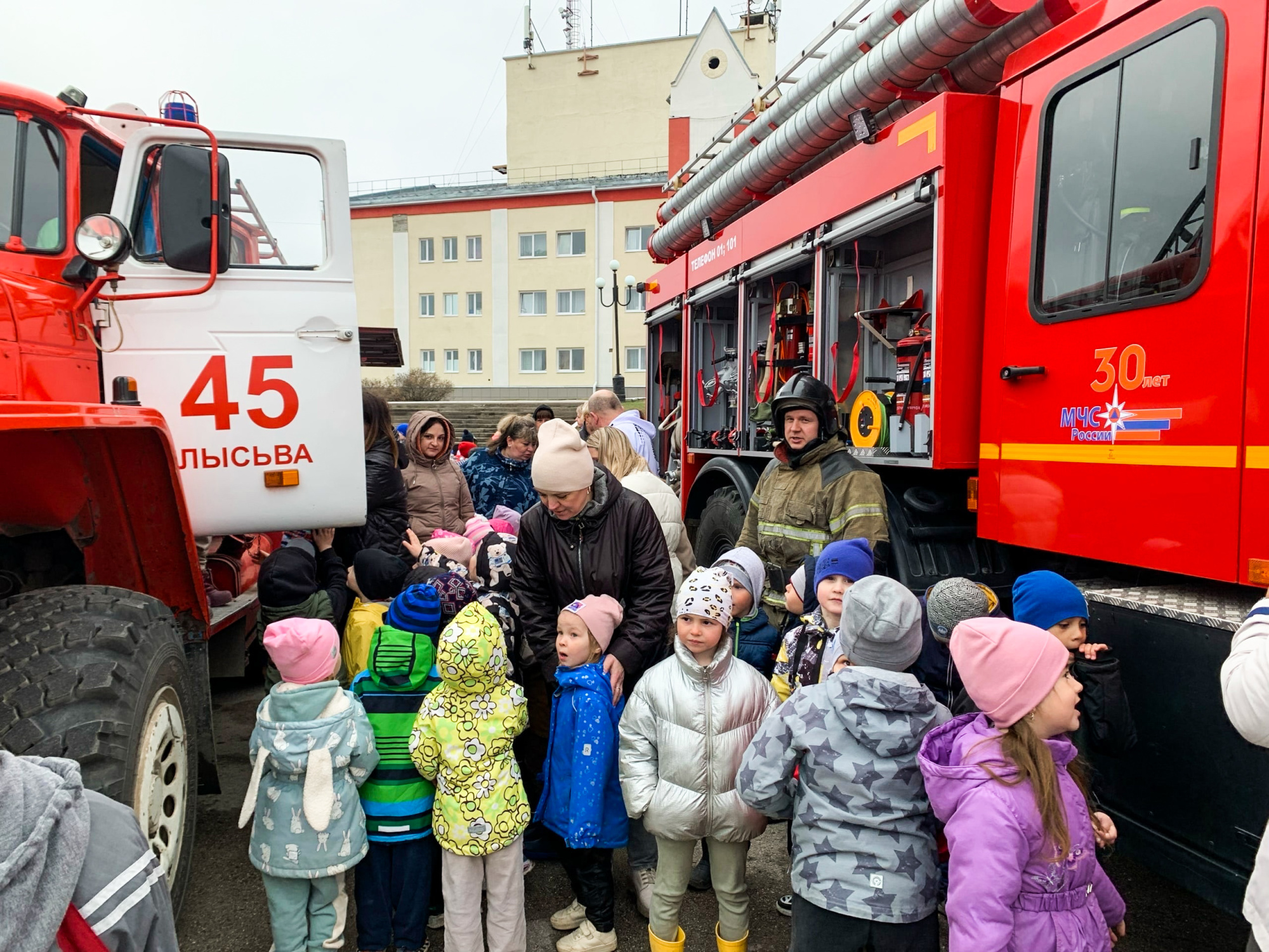 Дню пожарной охраны посвящается... | 02.05.2023 | Пермь - БезФормата