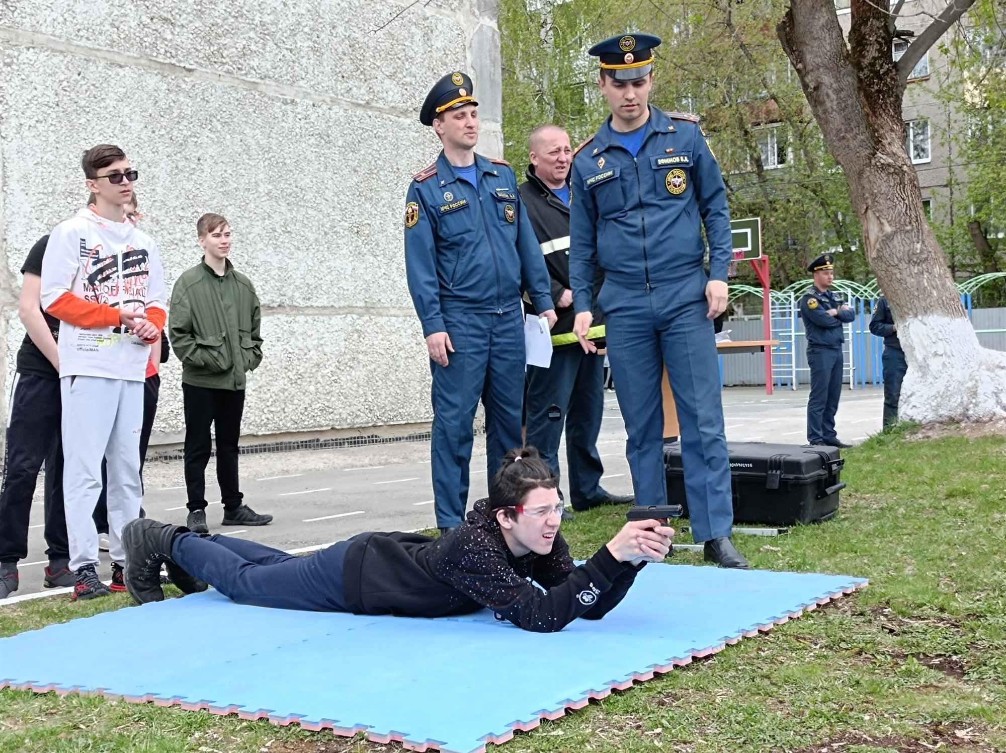 В Перми состоялись соревнования по безопасности жизнедеятельности среди  школьников - Новости - Главное управление МЧС России по Пермскому краю